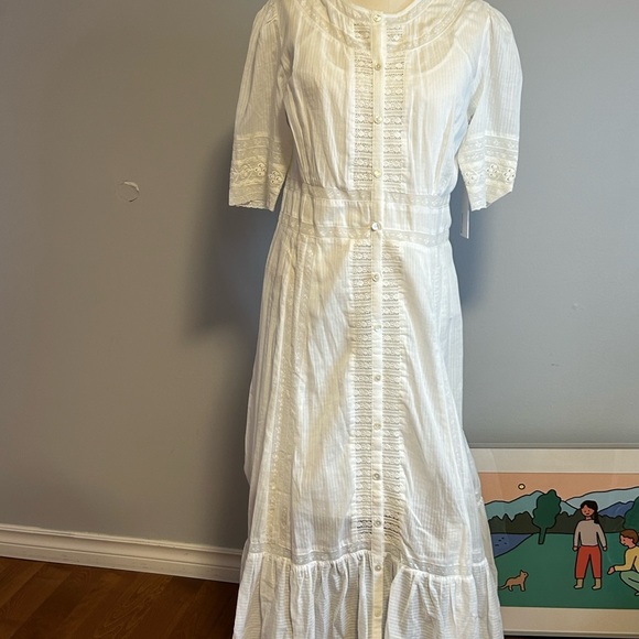 Reformation Oxford Dress - Picture 6 of 13